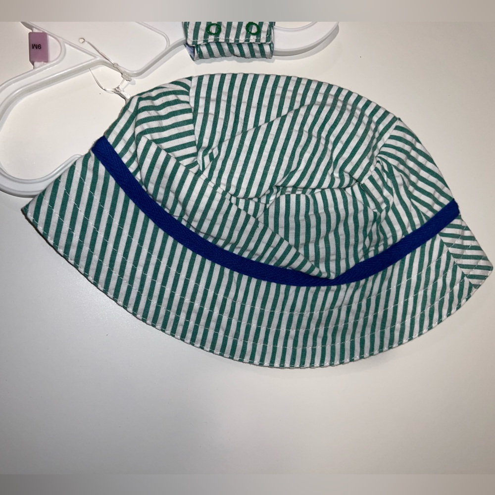 Little Me 6-9 Month Romper and Hat Set - Picture 3 of 4